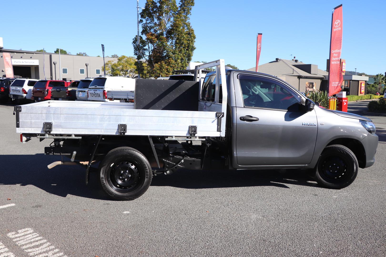 2023 Toyota Hilux Workmate in Silver