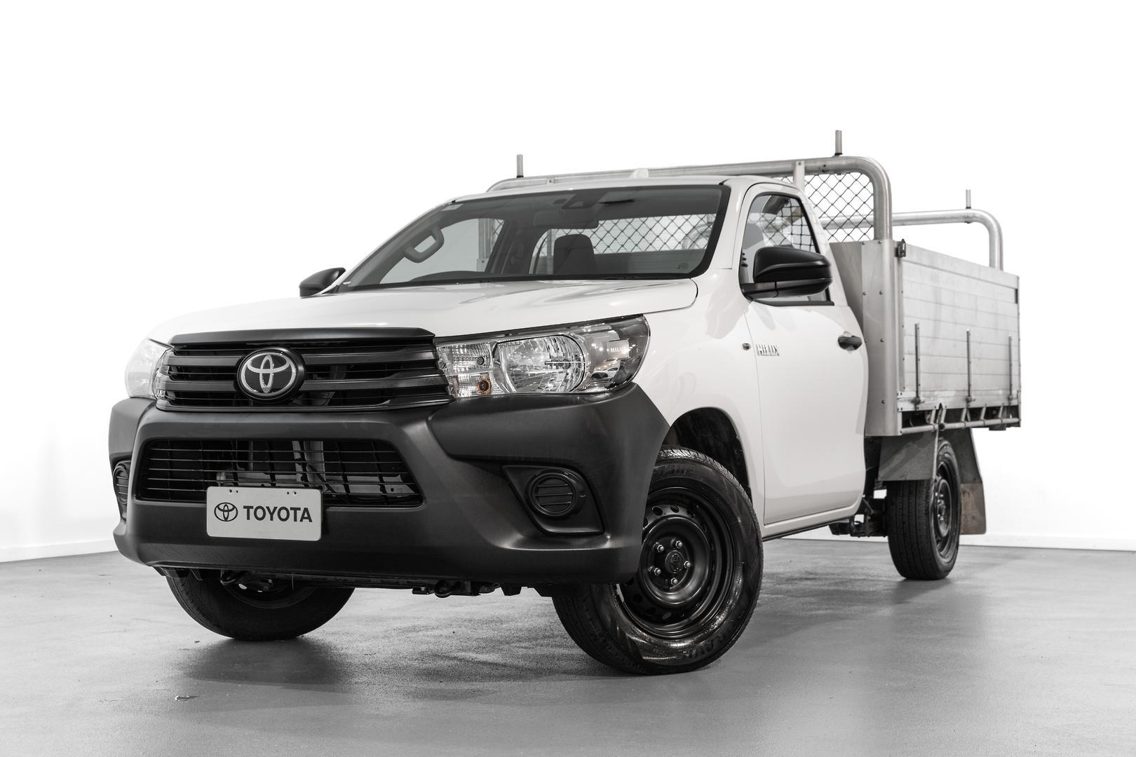 2025 Toyota Hilux Workmate in White