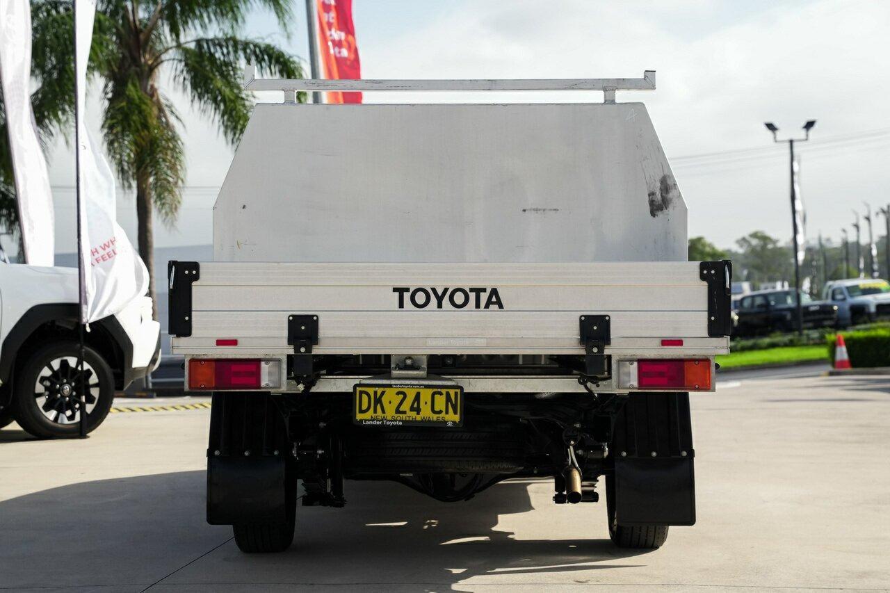 2024 Toyota Hilux Workmate in Silver