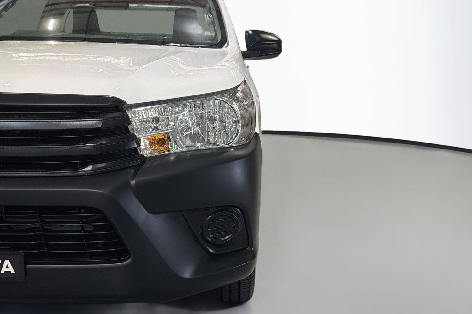 2024 Toyota Hilux Workmate in White