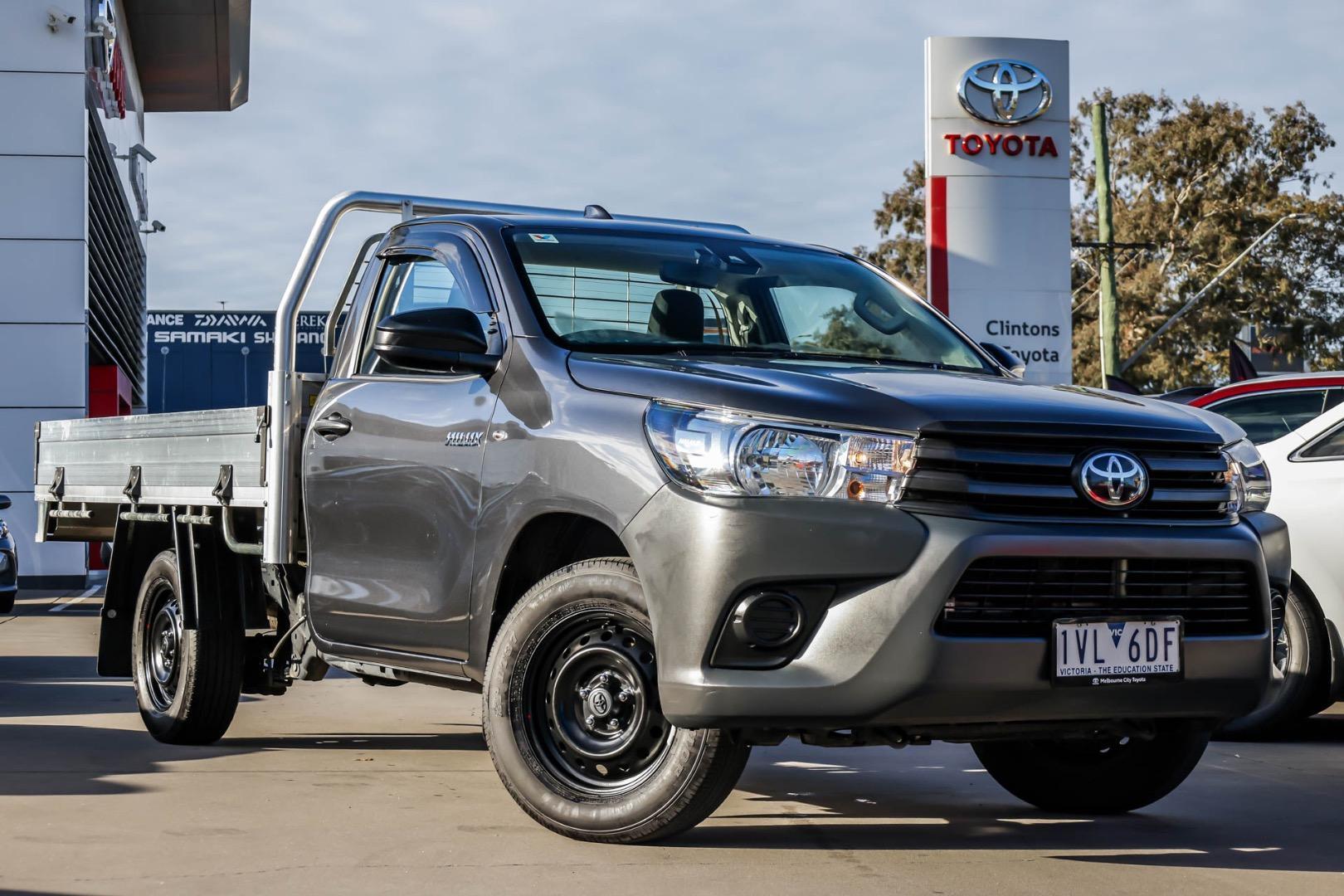 2022 Toyota Hilux Workmate in Silver