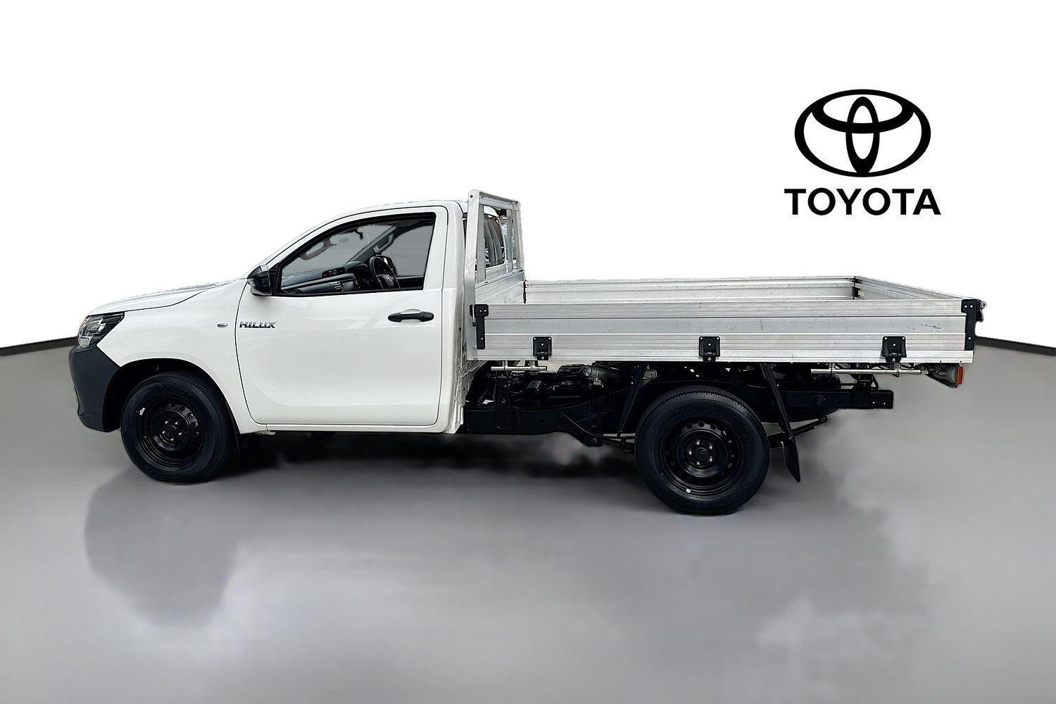 2020 Toyota Hilux Workmate in White