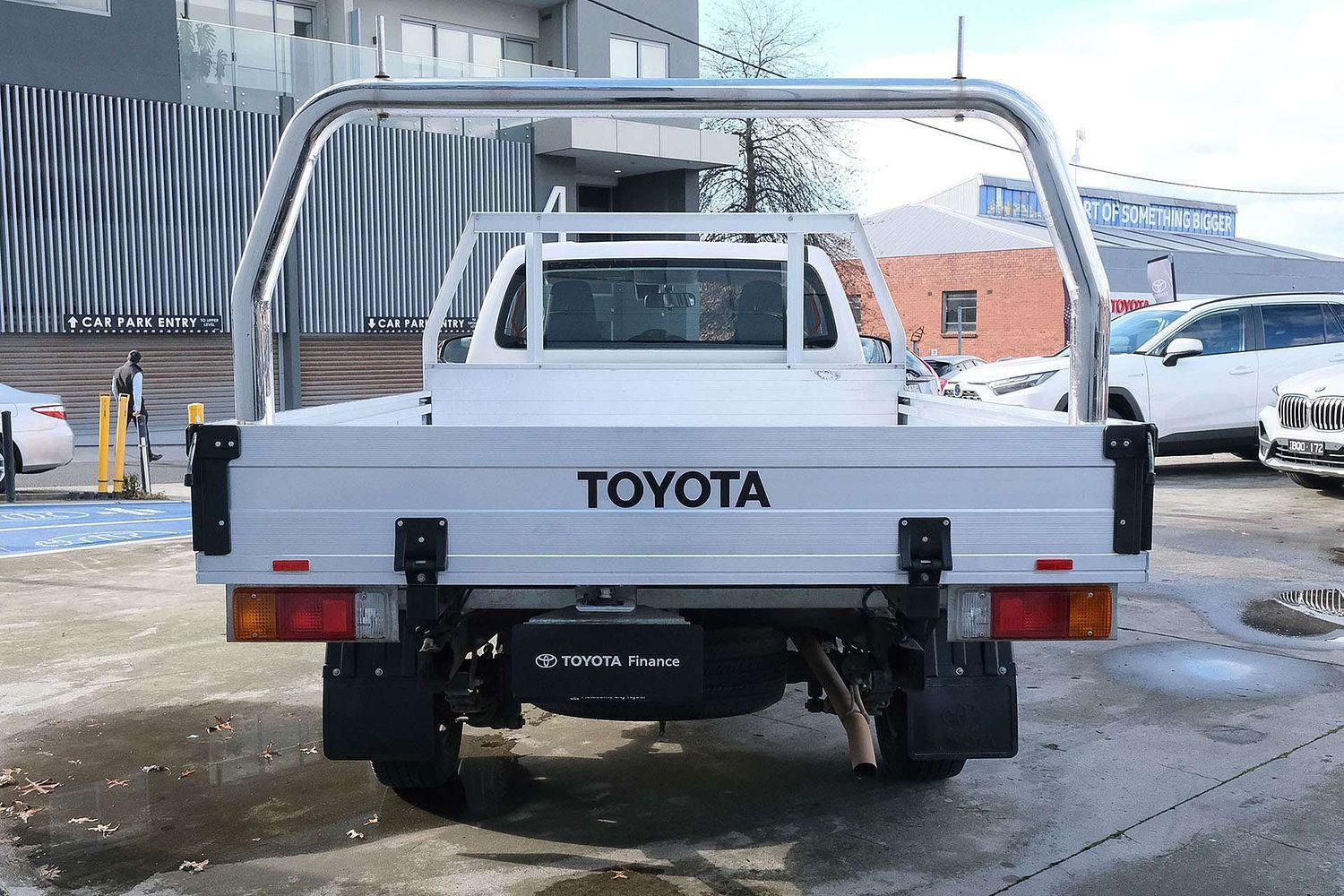 2020 Toyota Hilux Workmate in White