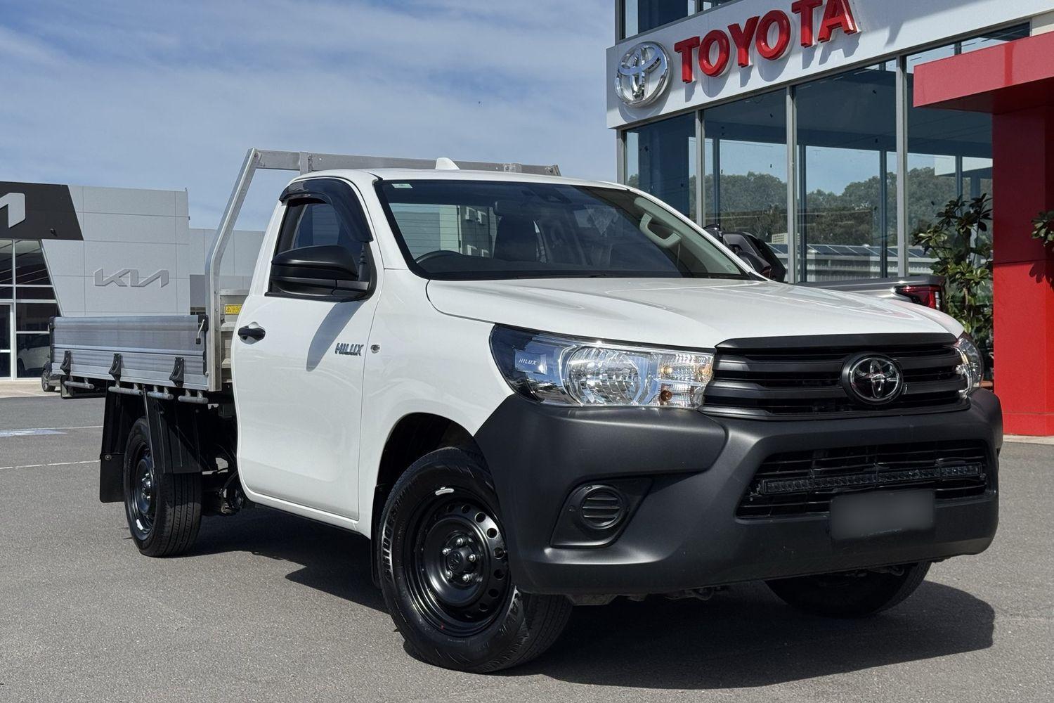 2025 Toyota Hilux Workmate in White