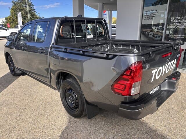 2025 Toyota Hilux Workmate in Silver