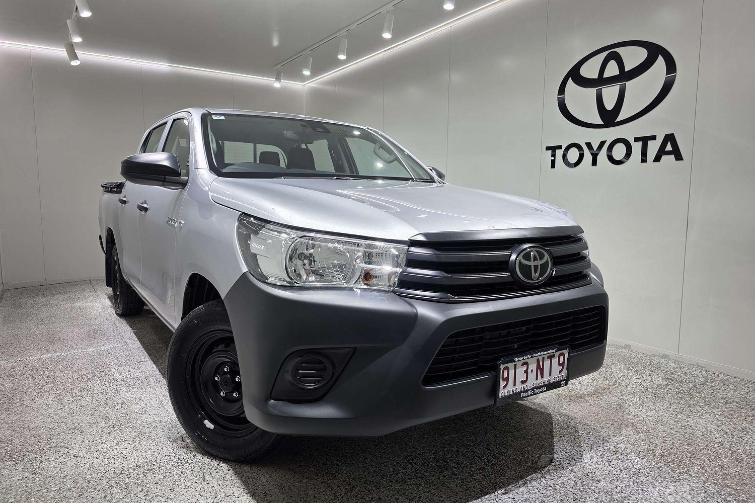 2025 Toyota Hilux Workmate in Silver