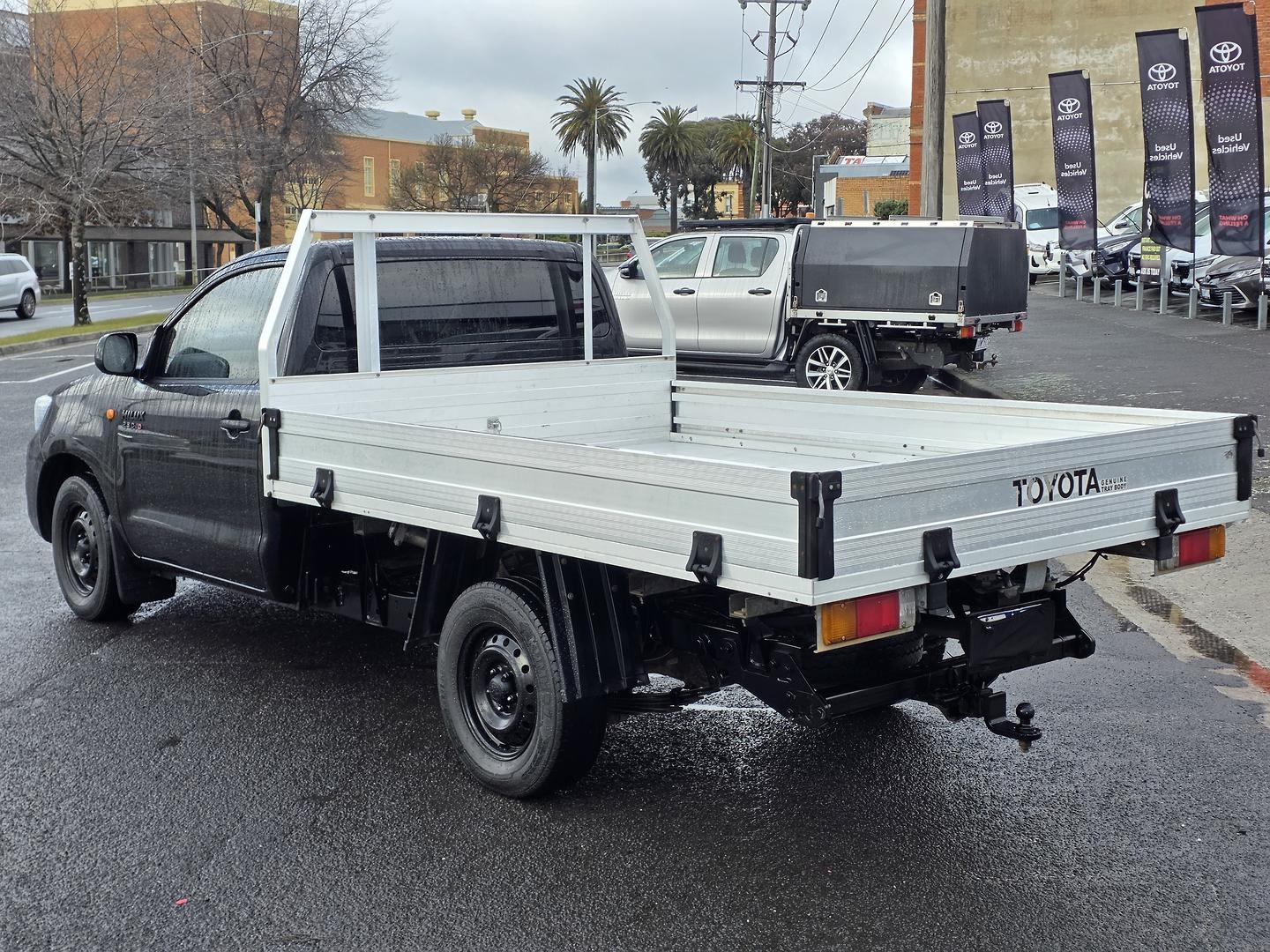 2011 Toyota Hilux SR in Black