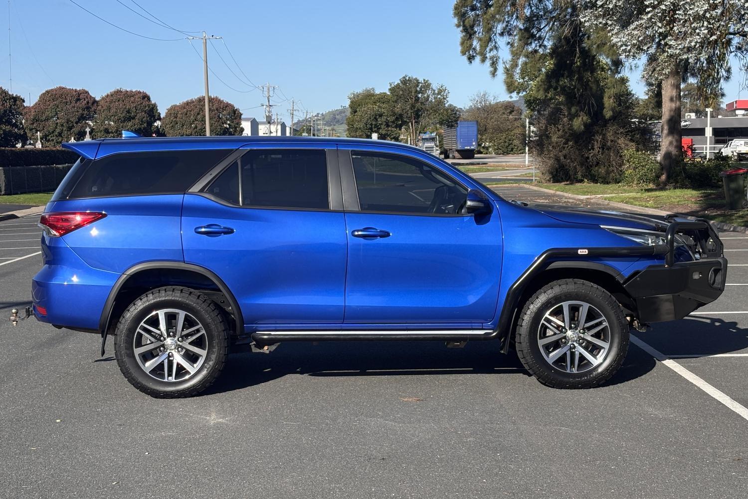 2016 Toyota Fortuner GX in Blue