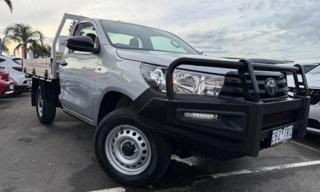 2025 Toyota Hilux Workmate in Silver