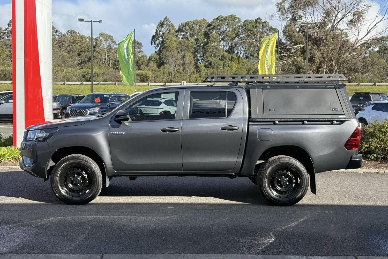 2024 Toyota Hilux Workmate in Silver