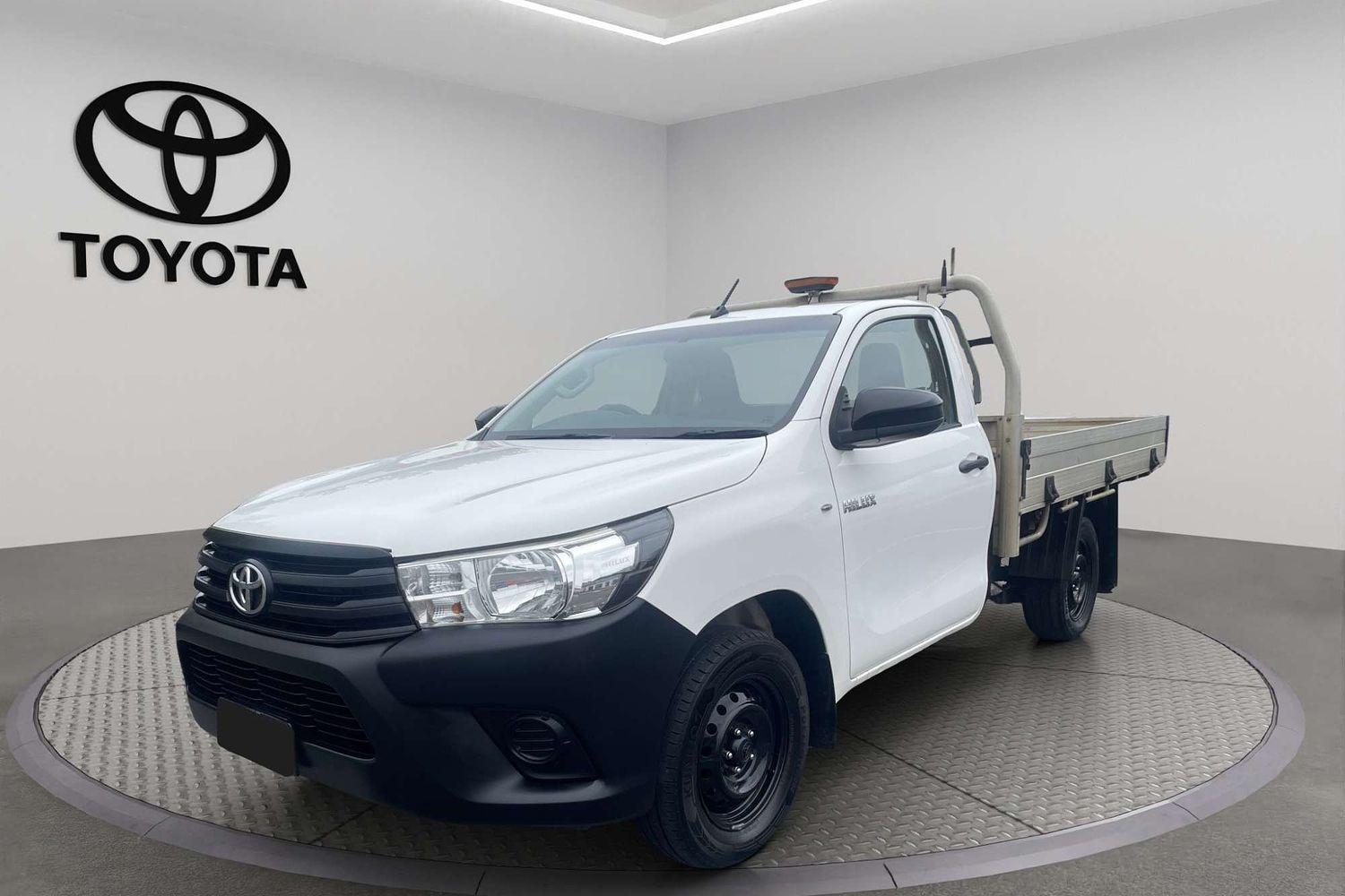 2016 Toyota Hilux Workmate in White