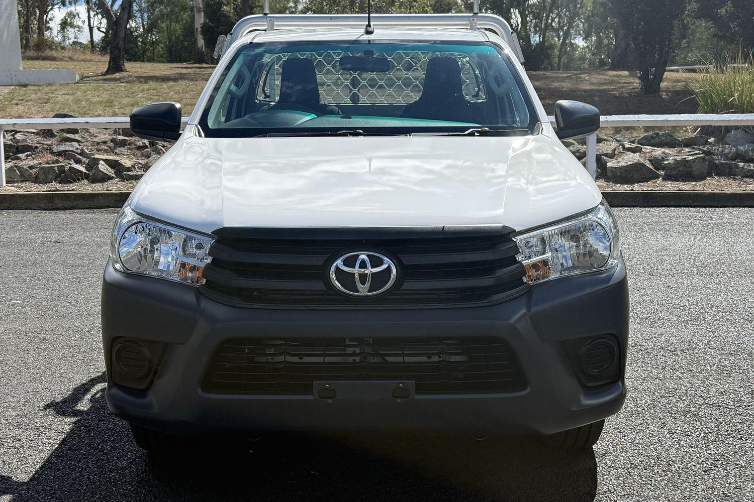 2018 Toyota Hilux Workmate in White