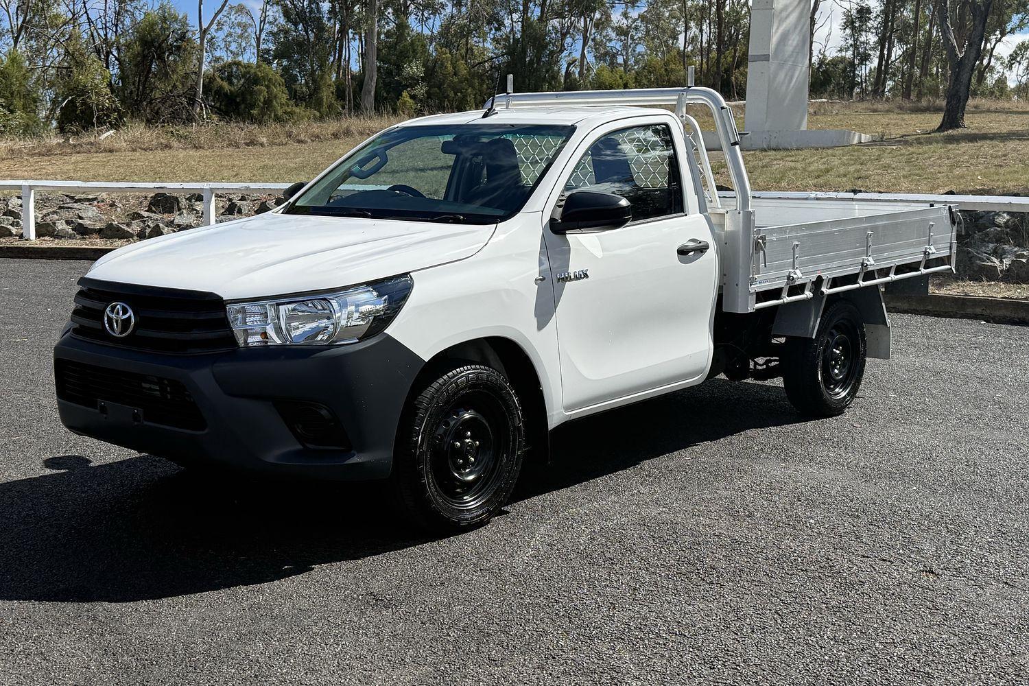 2018 Toyota Hilux Workmate in White