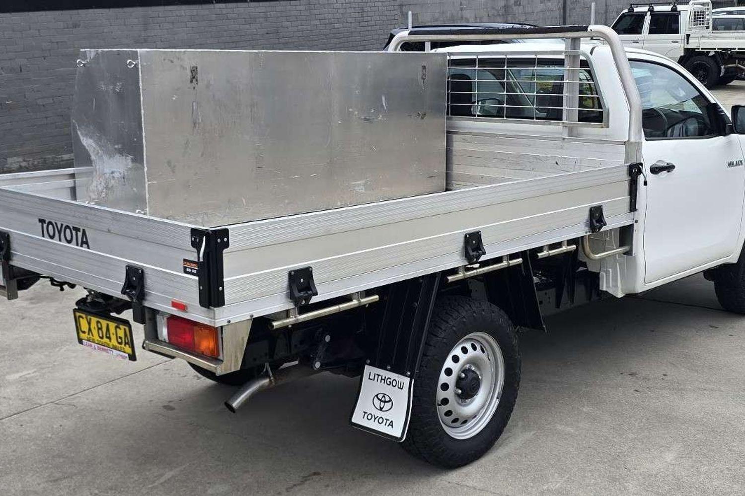 2020 Toyota Hilux Workmate in White
