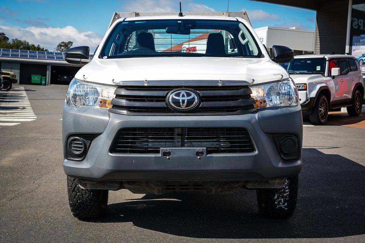 2020 Toyota Hilux Workmate in White