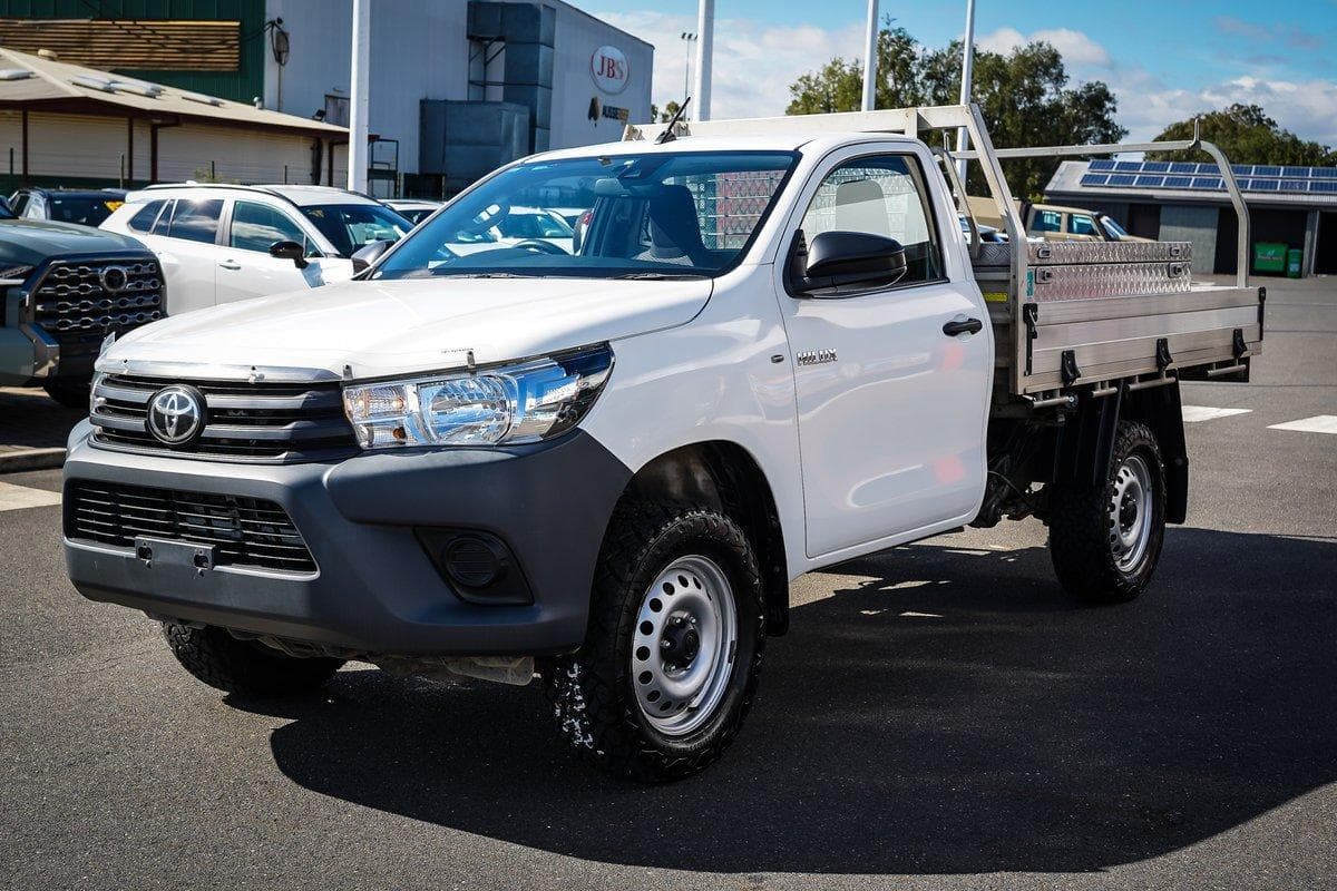 2020 Toyota Hilux Workmate in White