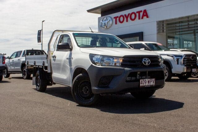 2016 Toyota Hilux Workmate in White