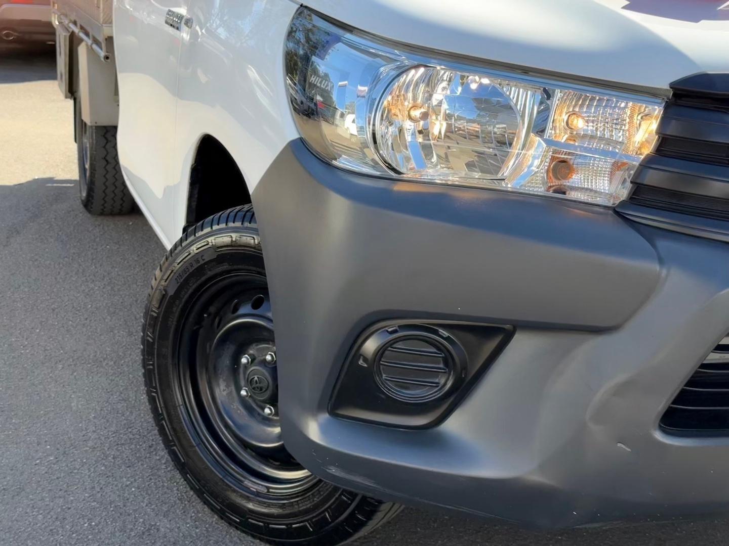 2019 Toyota Hilux Workmate in White