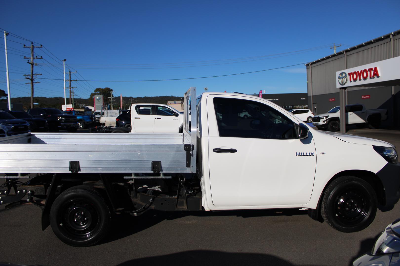 2019 Toyota Hilux Workmate in White