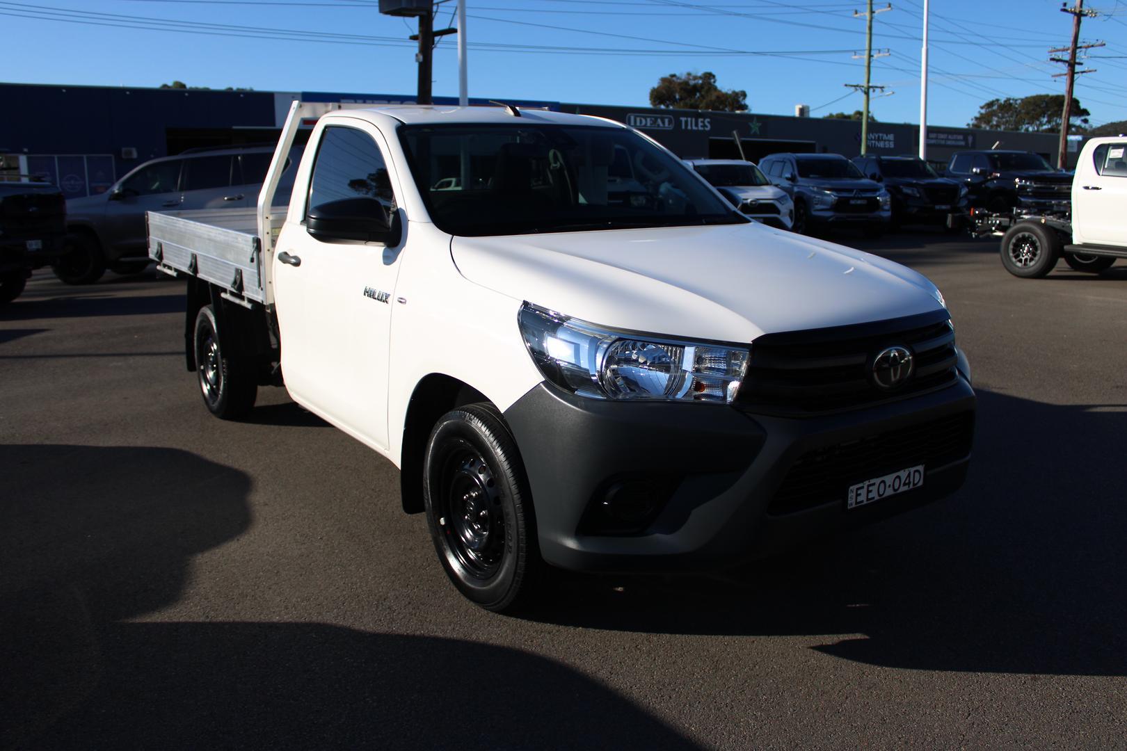 2019 Toyota Hilux Workmate in White