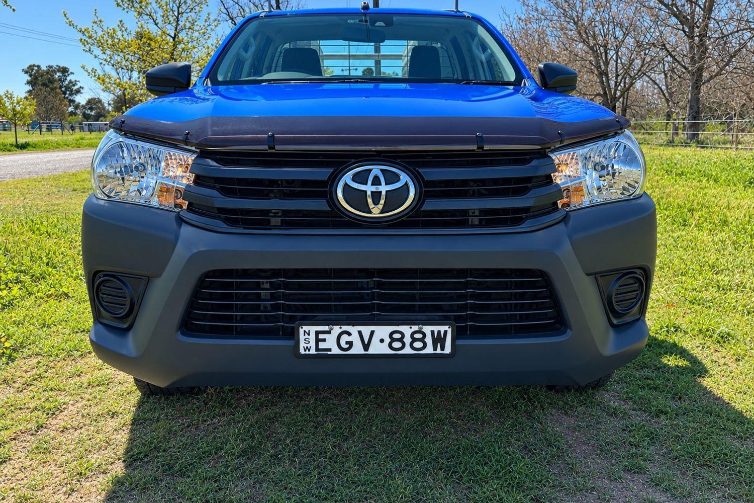 2019 Toyota Hilux Workmate in Blue