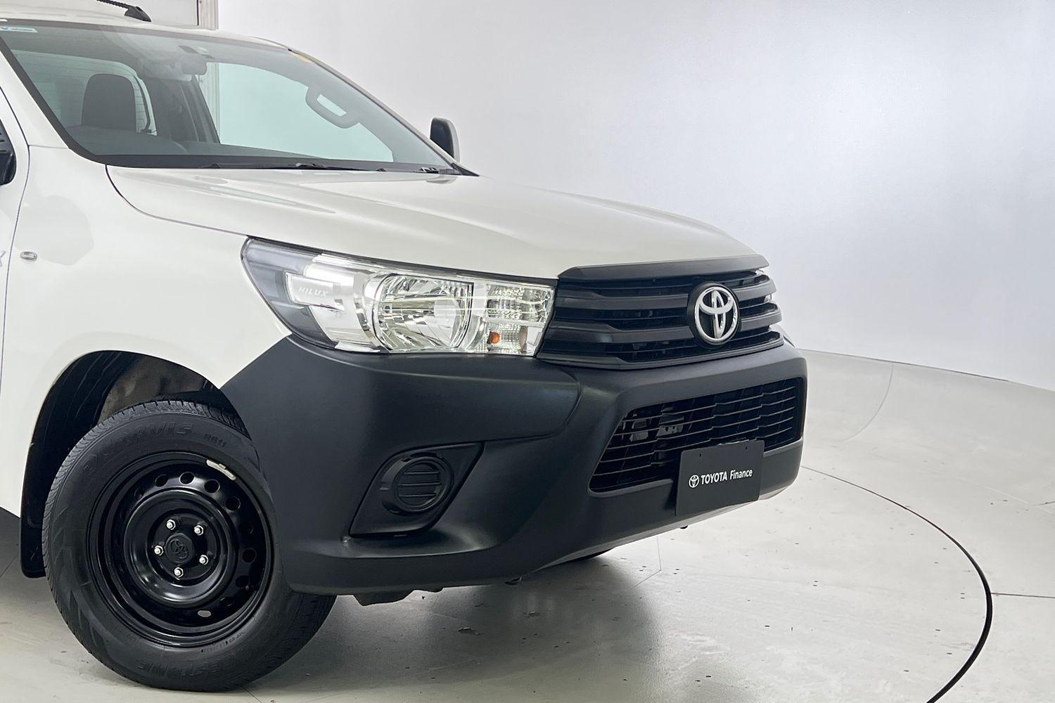 2018 Toyota Hilux Workmate in White
