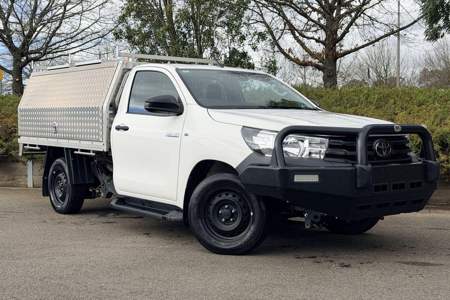 2019 Toyota Hilux Workmate in White