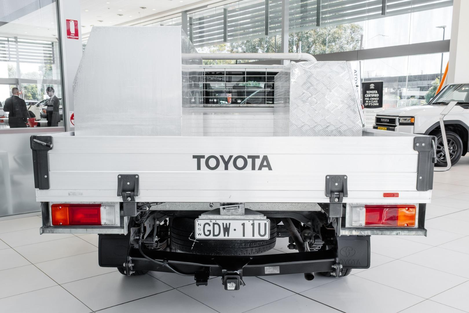 2020 Toyota Hilux Workmate in White
