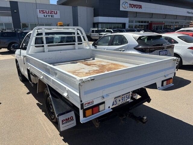 2017 Toyota Hilux Workmate in White