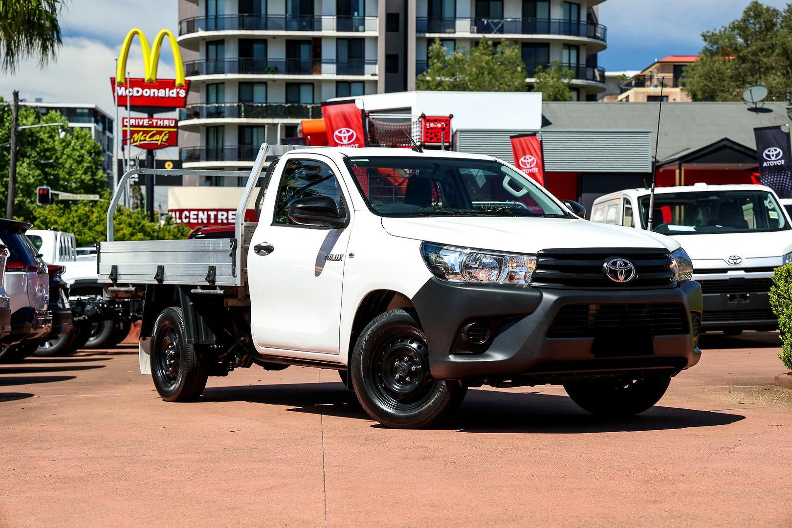 2016 Toyota Hilux Workmate in White