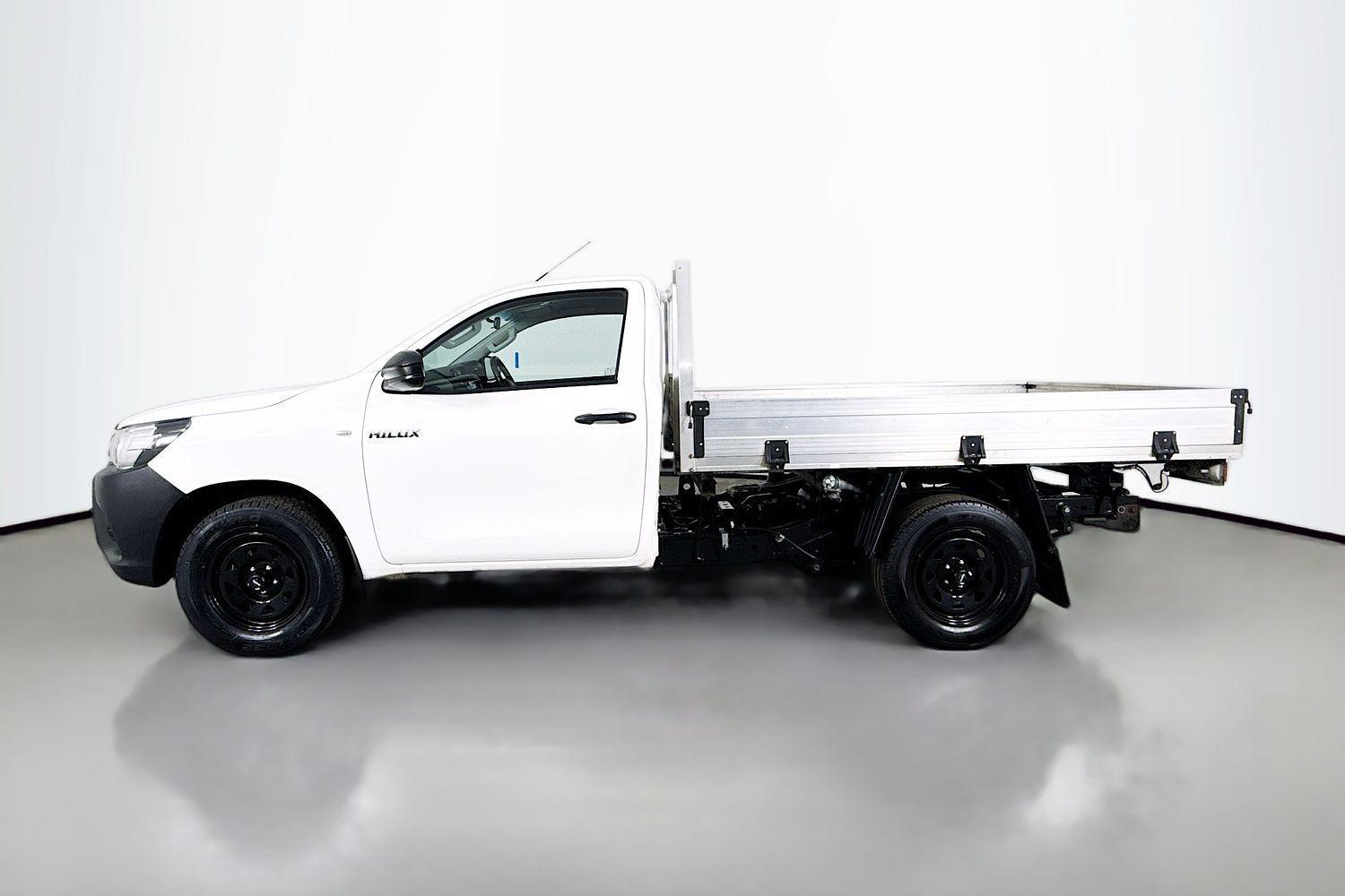 2018 Toyota Hilux Workmate in White