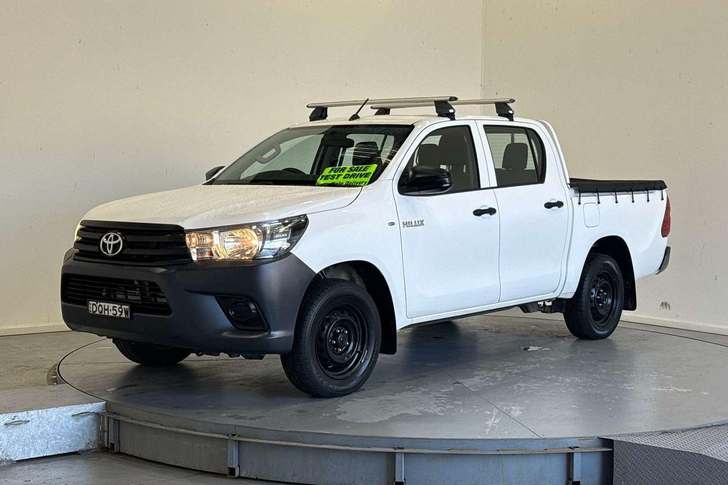 2017 Toyota Hilux Workmate in White