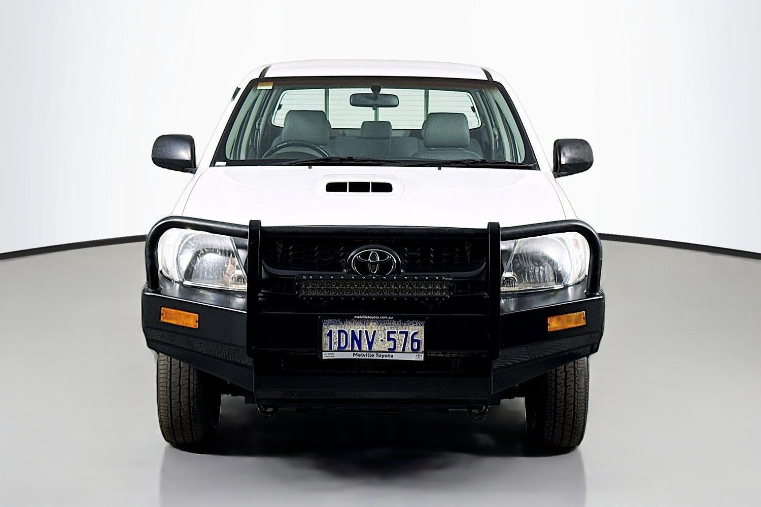 2010 Toyota Hilux 4X2 SR in White