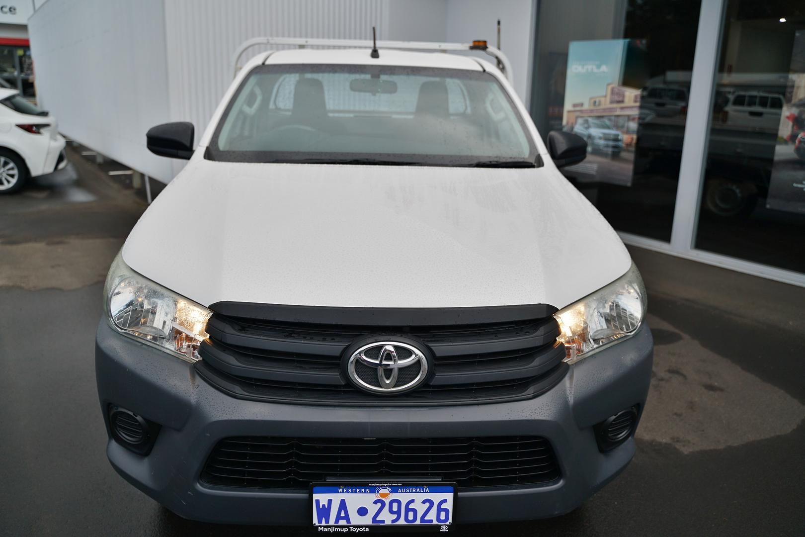 2016 Toyota Hilux Workmate in White