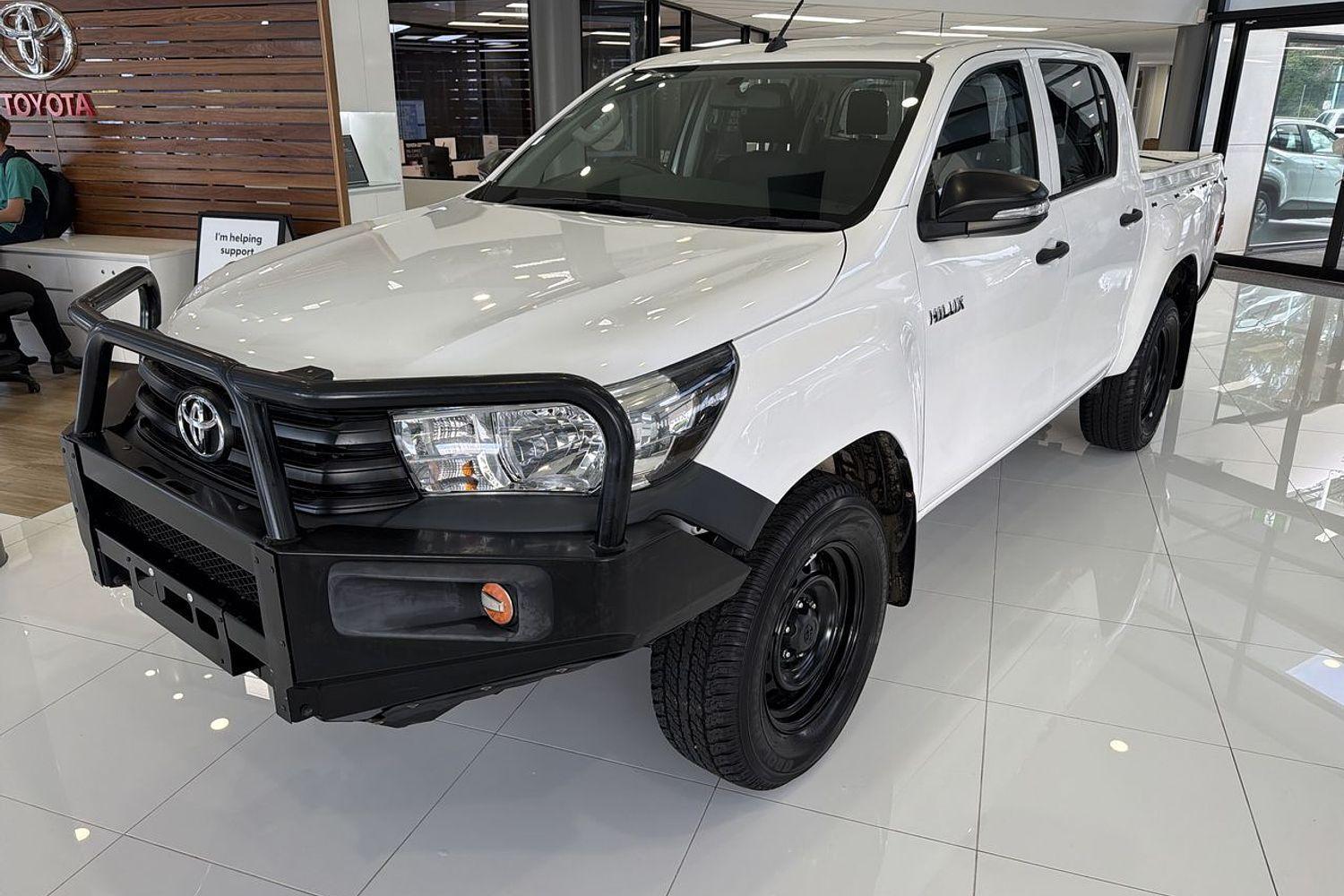 2016 Toyota Hilux Workmate in White