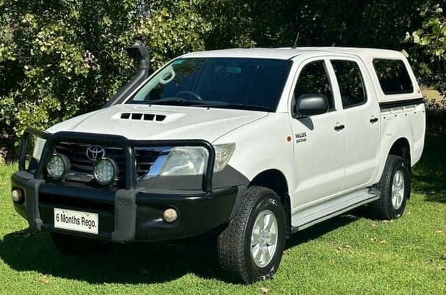 2012 Toyota Hilux SR in White