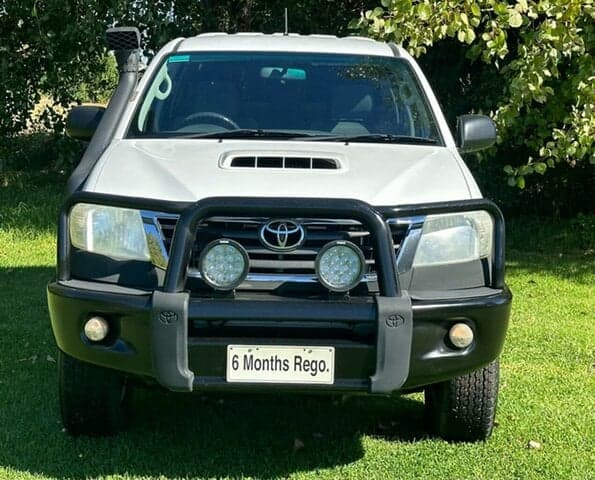2012 Toyota Hilux SR in White