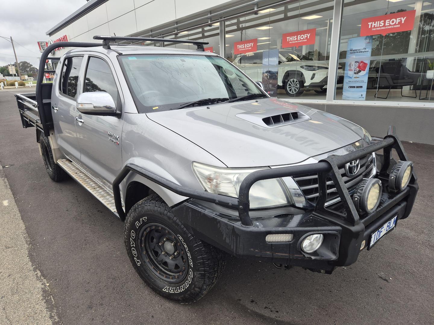 2015 Toyota Hilux SR5 in Silver