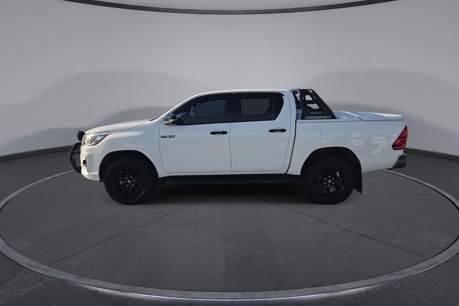2018 Toyota Hilux Rogue in White