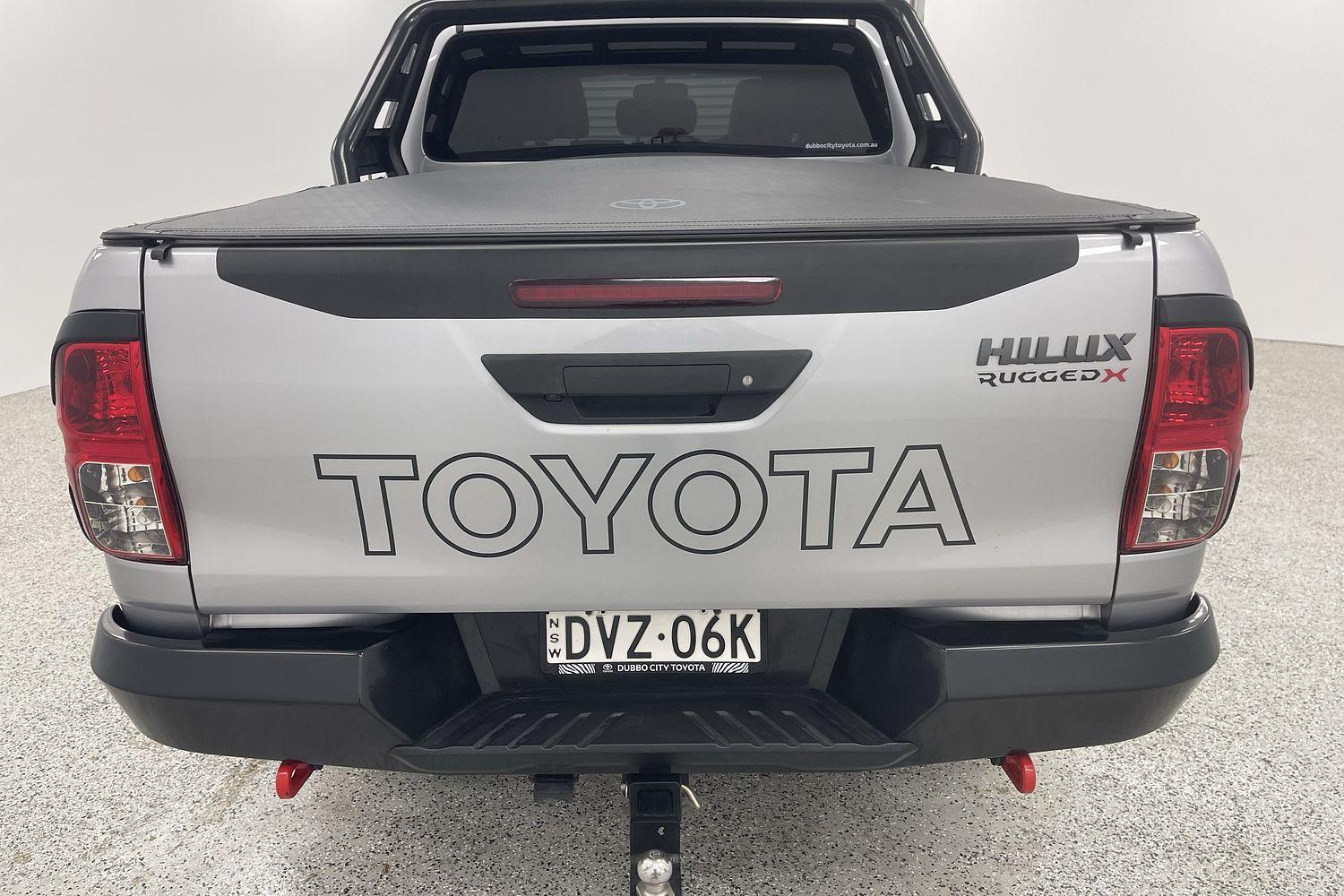 2018 Toyota Hilux Rugged X in Silver