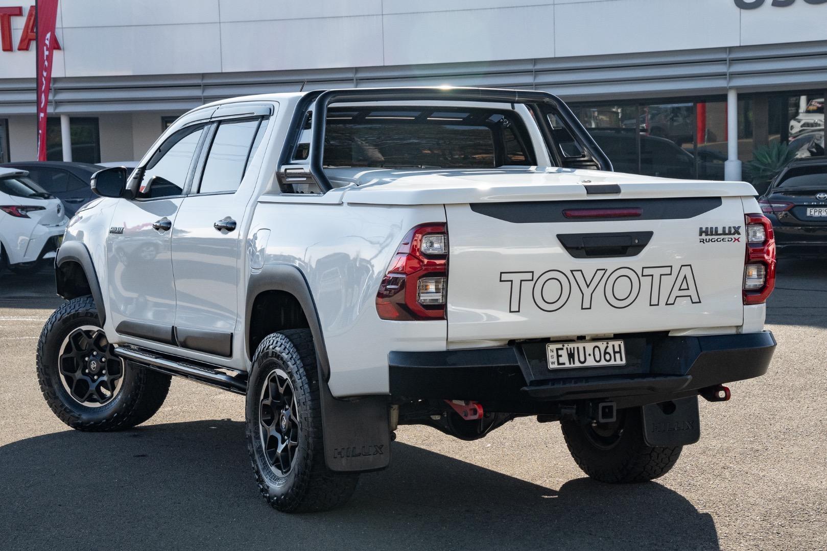 2019 Toyota Hilux Rugged X in White