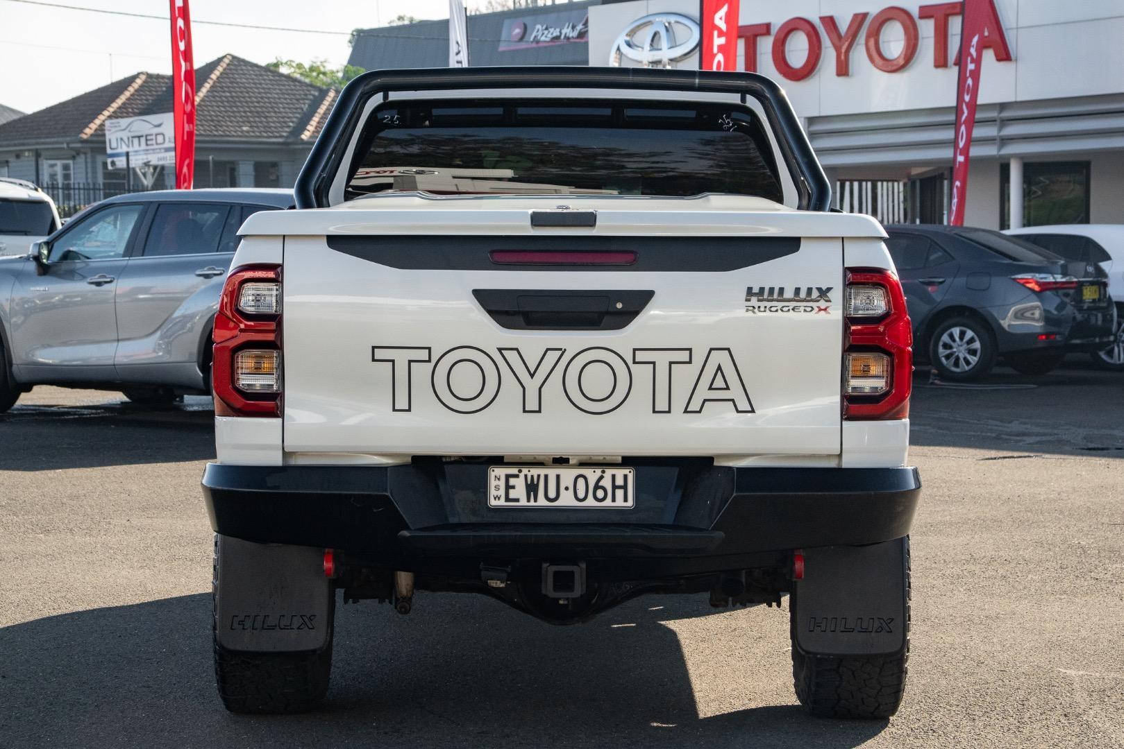 2019 Toyota Hilux Rugged X in White