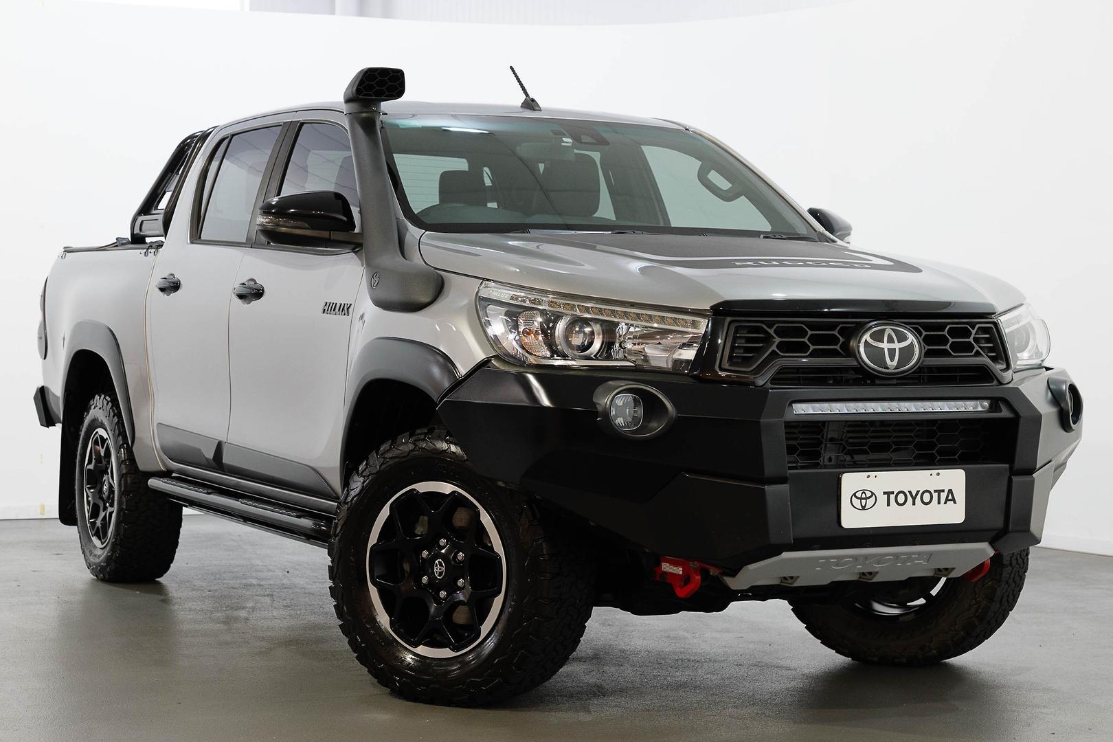 2019 Toyota Hilux Rugged X in Silver