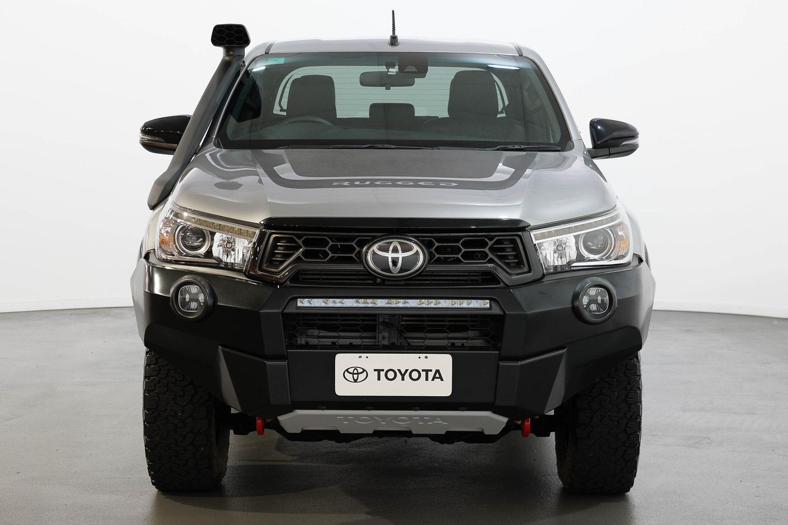 2019 Toyota Hilux Rugged X in Silver