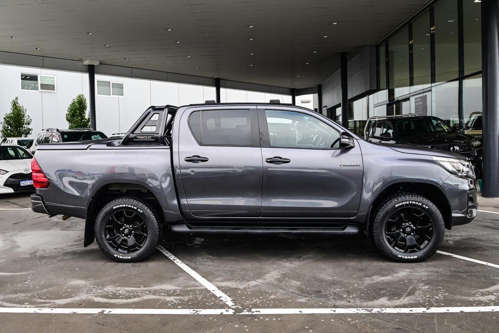 2019 Toyota Hilux Rogue in Silver