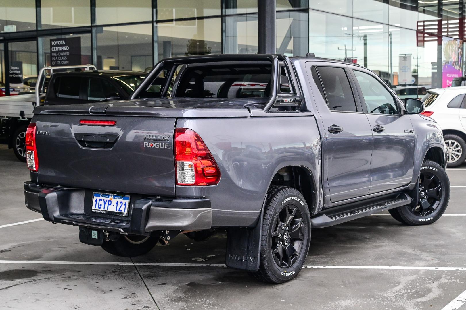 2019 Toyota Hilux Rogue in Silver