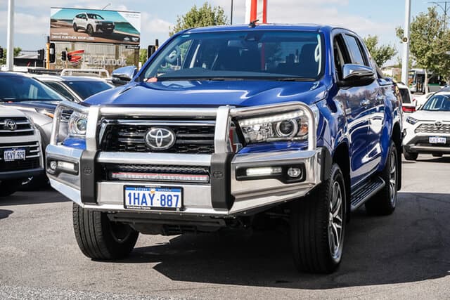 2020 Toyota Hilux SR5 in Blue