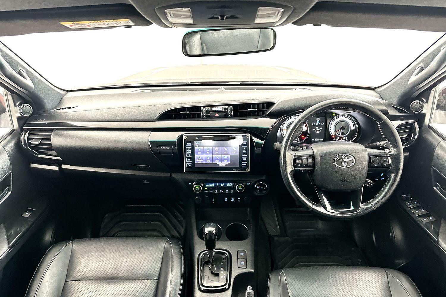 2018 Toyota Hilux Rugged X in Red