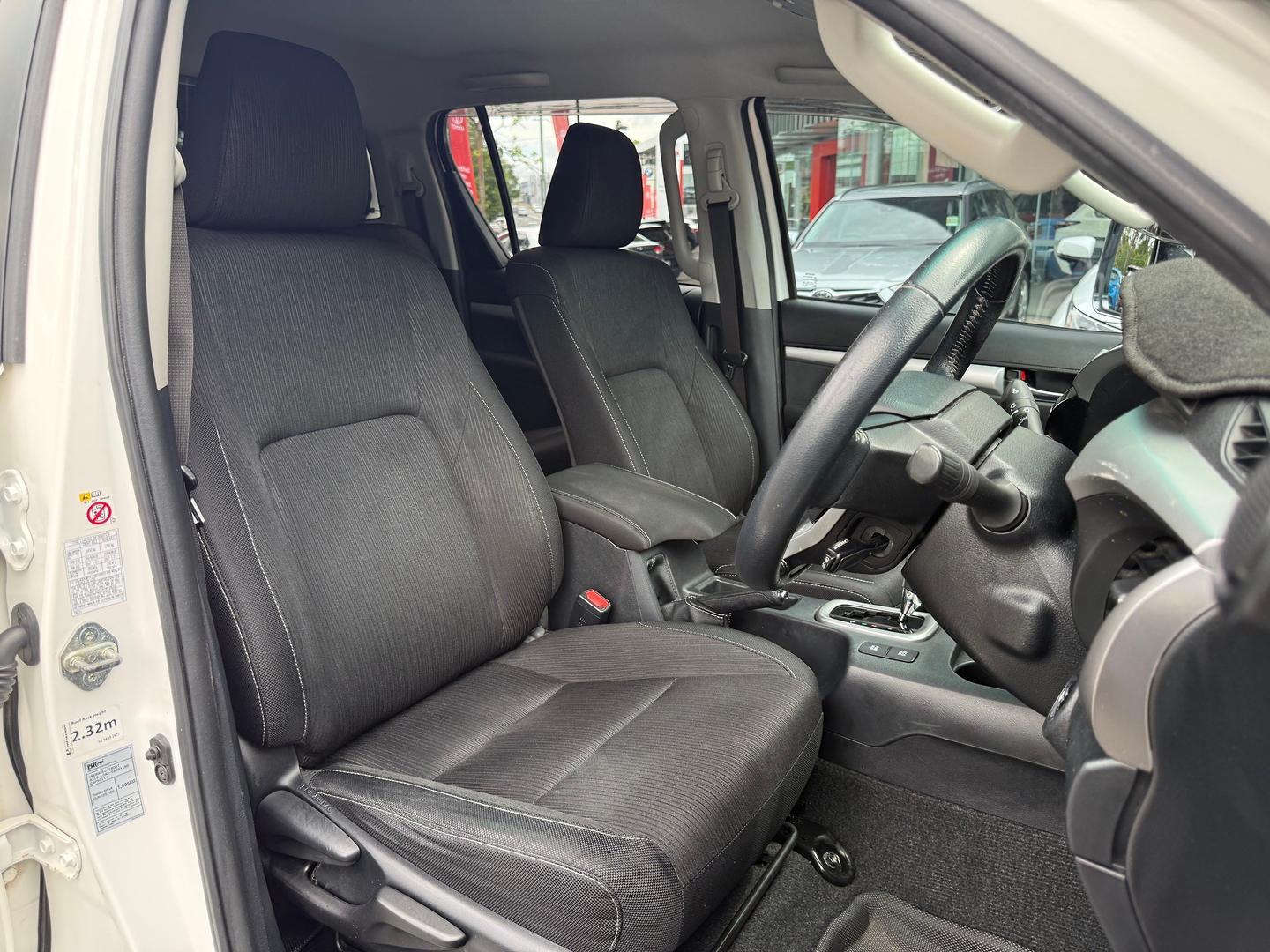 2017 Toyota Hilux SR5 in White