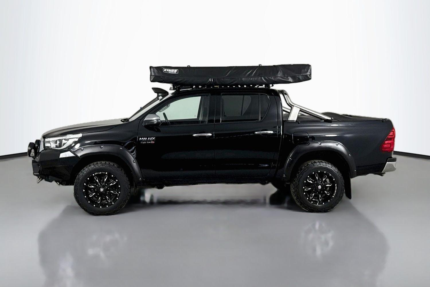 2018 Toyota Hilux SR5 in Black